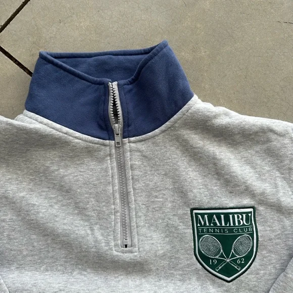 Gray Malibu Quarter-Zip Sweater - Picture 2 of 5